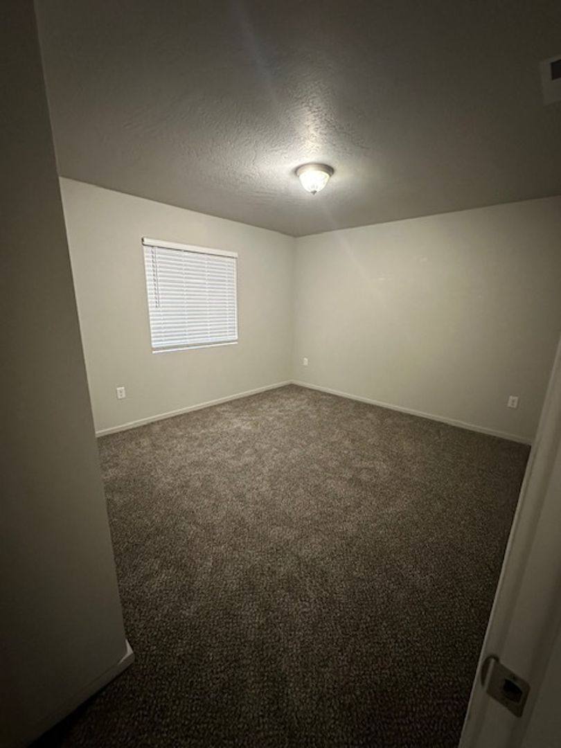 House for rent at 1010 E Mount Baker St, Othello, WA 99344