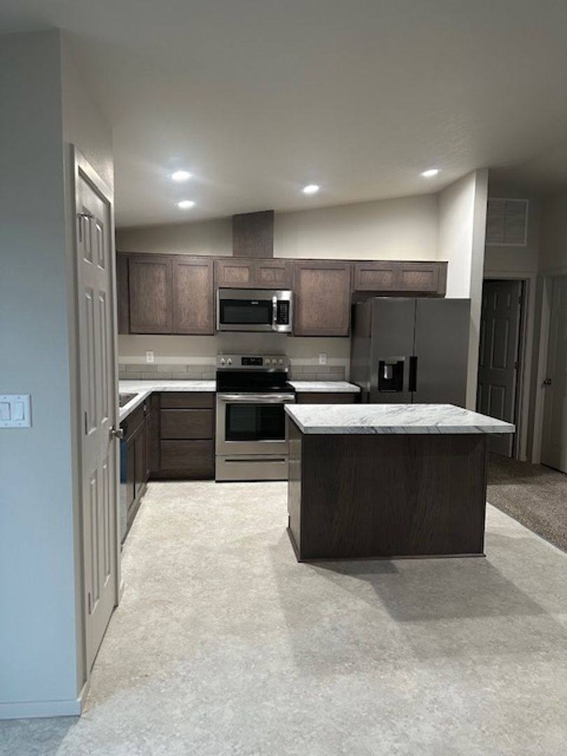 House for rent at 1010 E Mount Baker St, Othello, WA 99344
