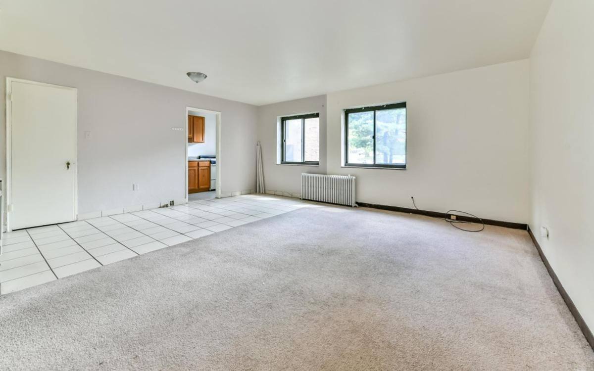 Apartment for rent at 6235 Fifth Ave, Pittsburgh, PA 15232