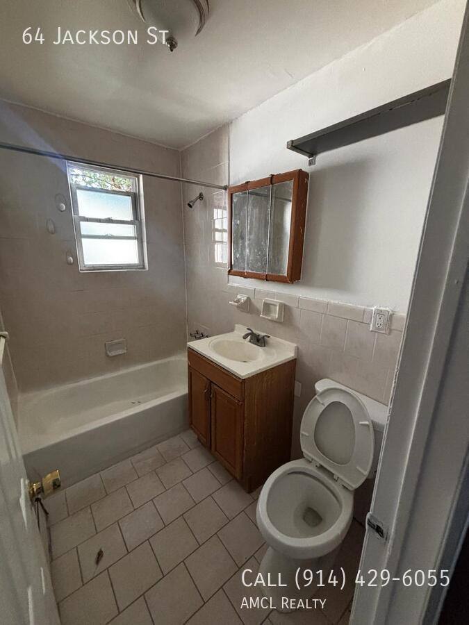 Apartment for rent at 64 Jackson St, Yonkers, NY 10701