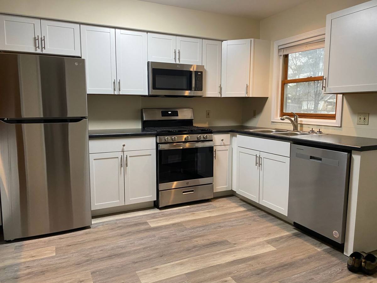Apartment for rent at 37 Hyde St, Burlington, VT 05401