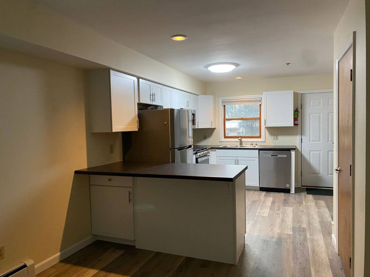 Apartment for rent at 37 Hyde St, Burlington, VT 05401
