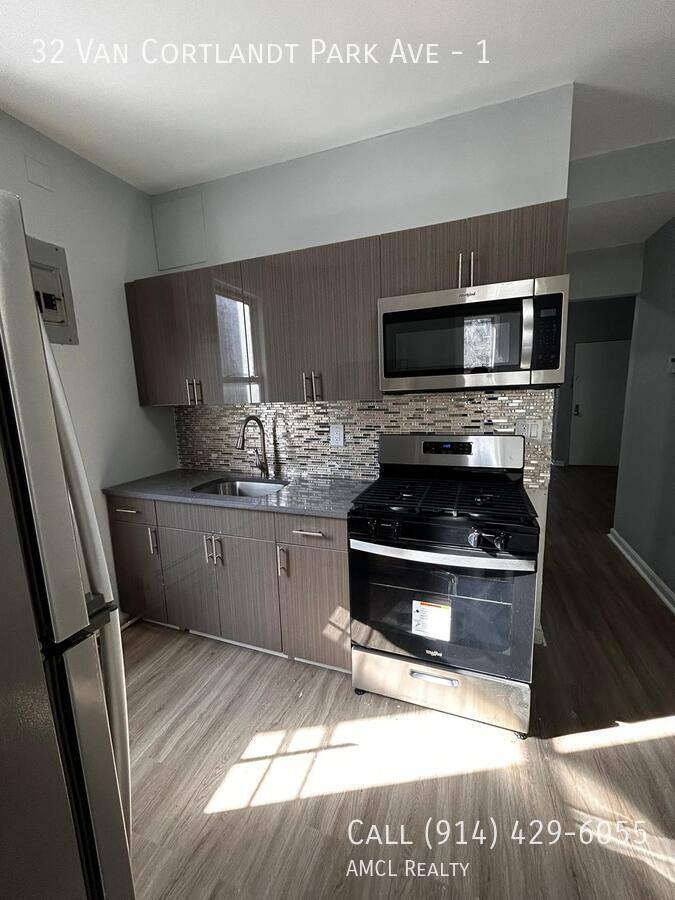 Apartment for rent at 32 Van Cortlandt Park Ave #1, Yonkers, NY 10701