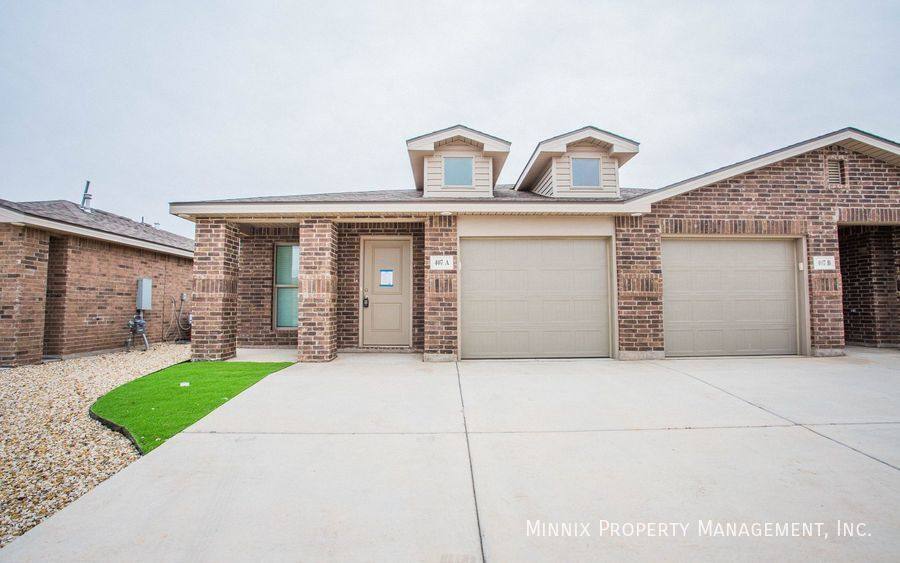 Townhouse for rent at 407 E 21st St #A, Wolfforth, TX 79382