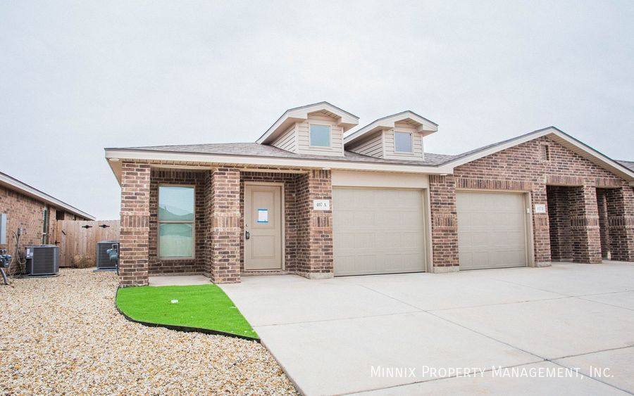 Townhouse for rent at 407 E 21st St #A, Wolfforth, TX 79382