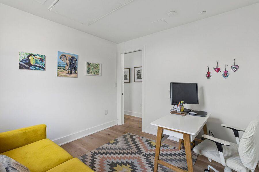 Condo for rent at 1012 Harvard St NW #7, Washington, DC 20001