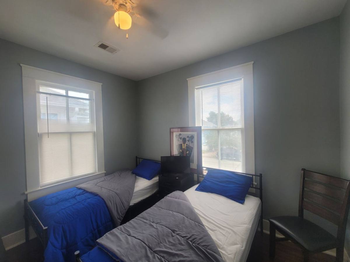 Apartment for rent at 2223 35th St, Galveston, TX 77550