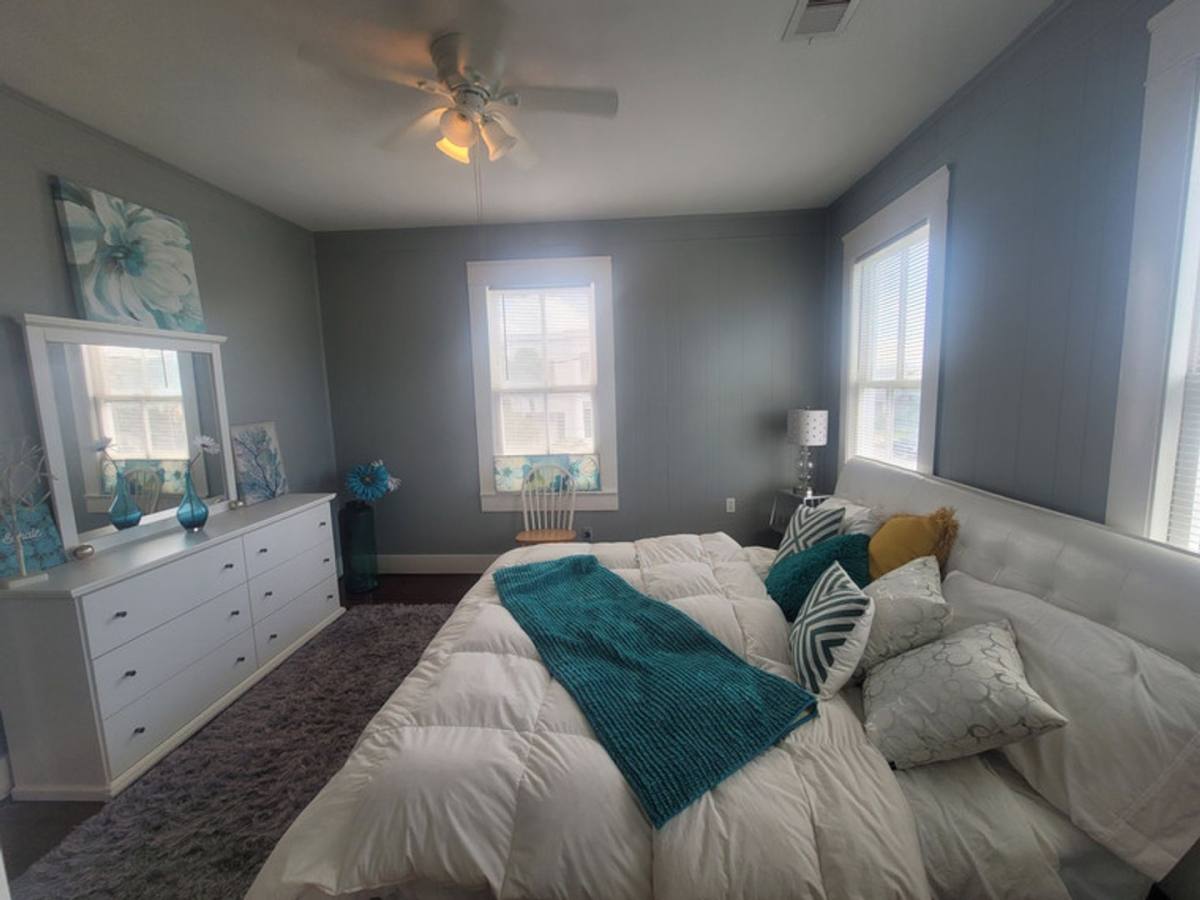 Apartment for rent at 2223 35th St, Galveston, TX 77550