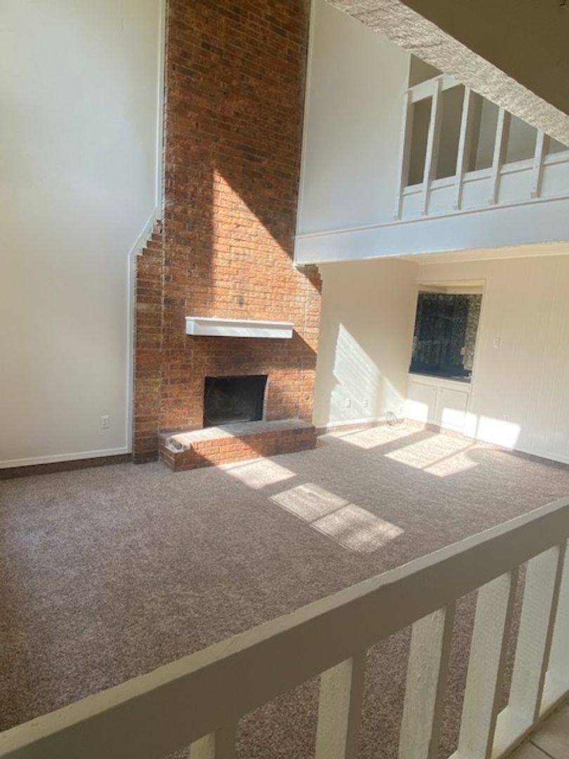 Townhouse for rent at 1900 Westminster, Denton, TX 76205