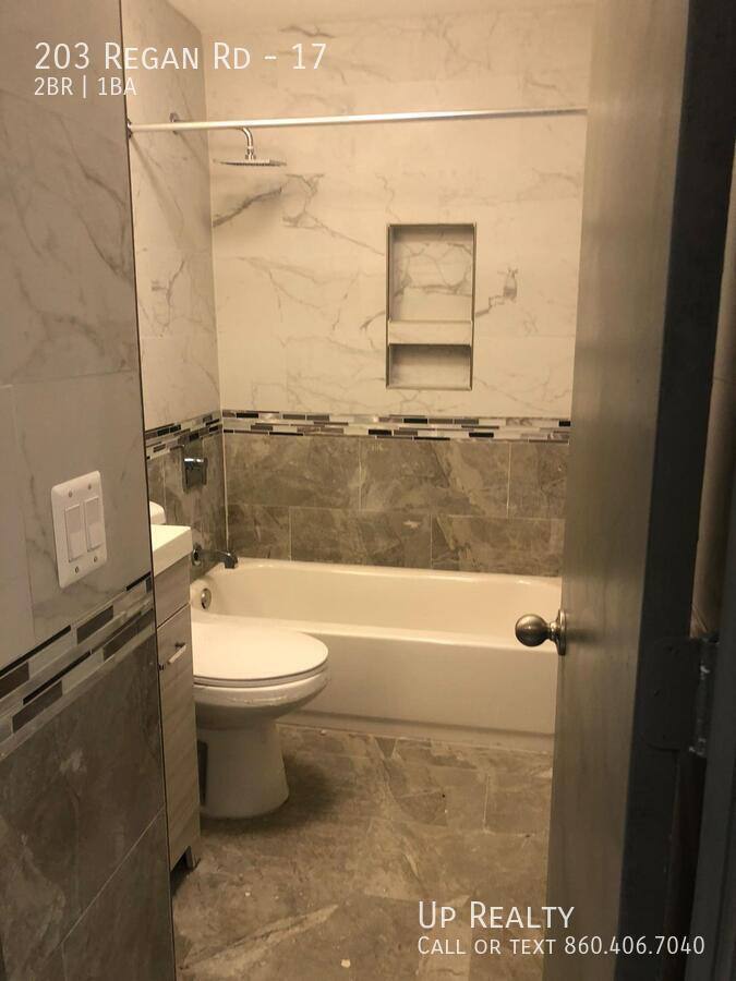 Apartment for rent at 203 Regan Rd #17, Vernon Rockville, CT 06066
