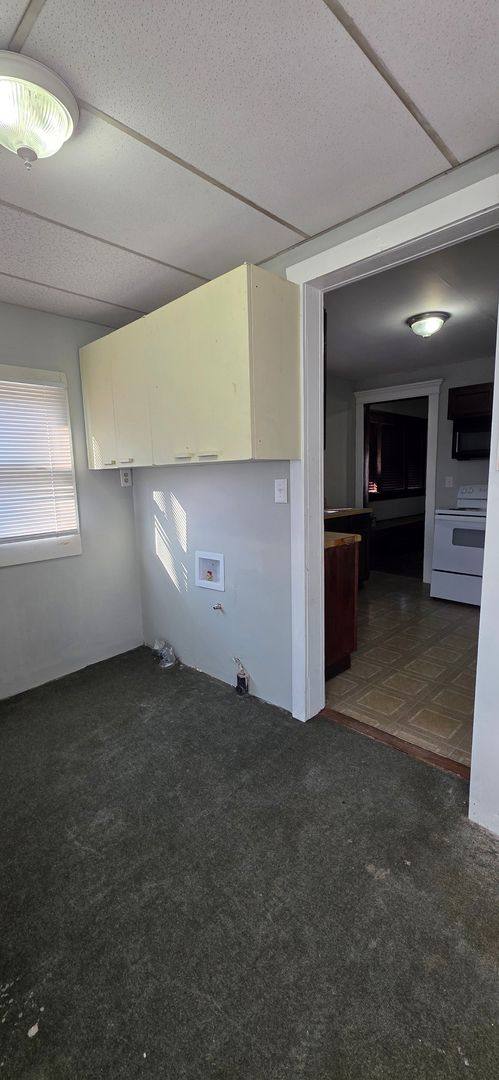 Apartment for rent at 915 High St, Anderson, IN 46012