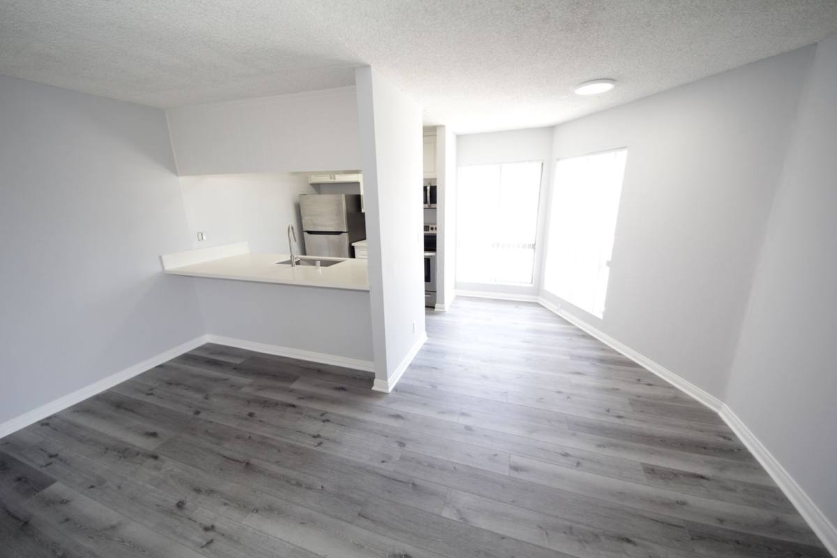 Apartment for rent at 3128 Overland Ave, Los Angeles, CA 90034
