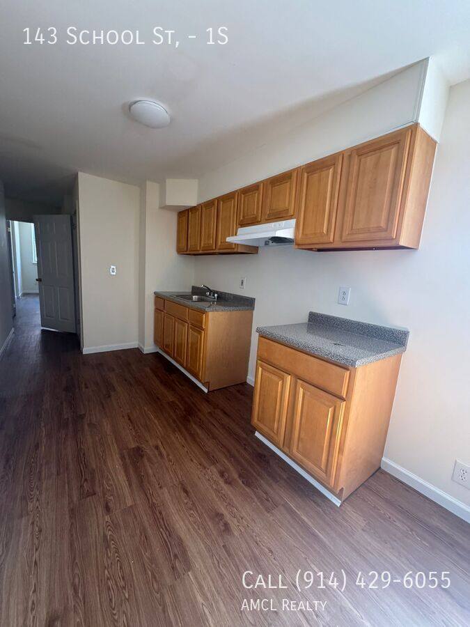 Apartment for rent at 143 School St #1S, Yonkers, NY 10701