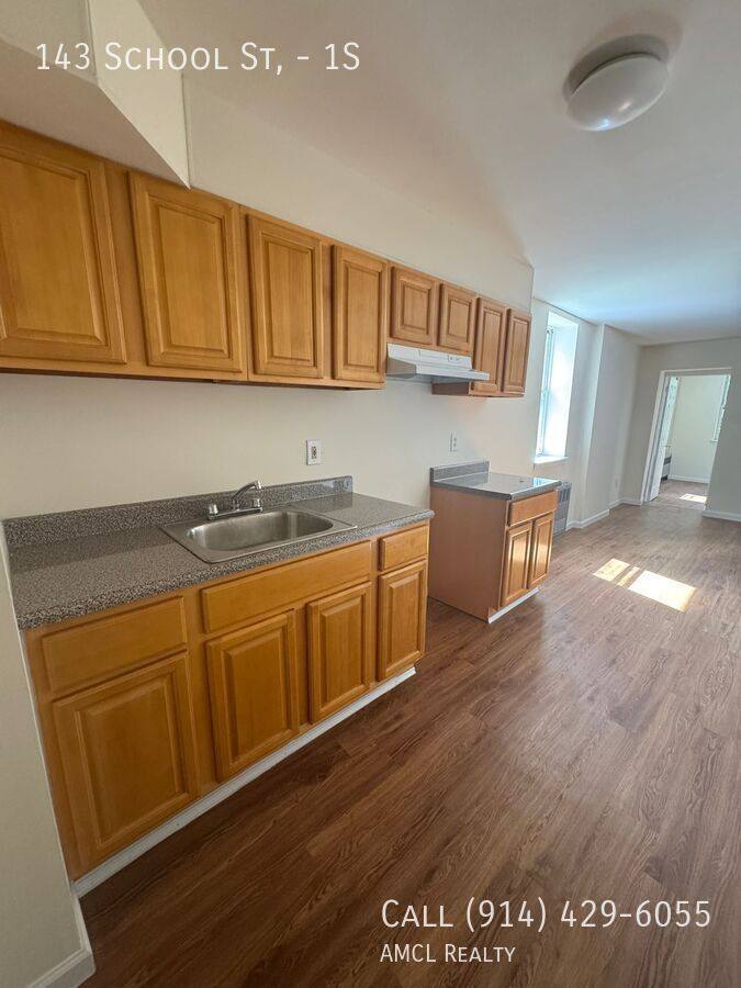 Apartment for rent at 143 School St #1S, Yonkers, NY 10701