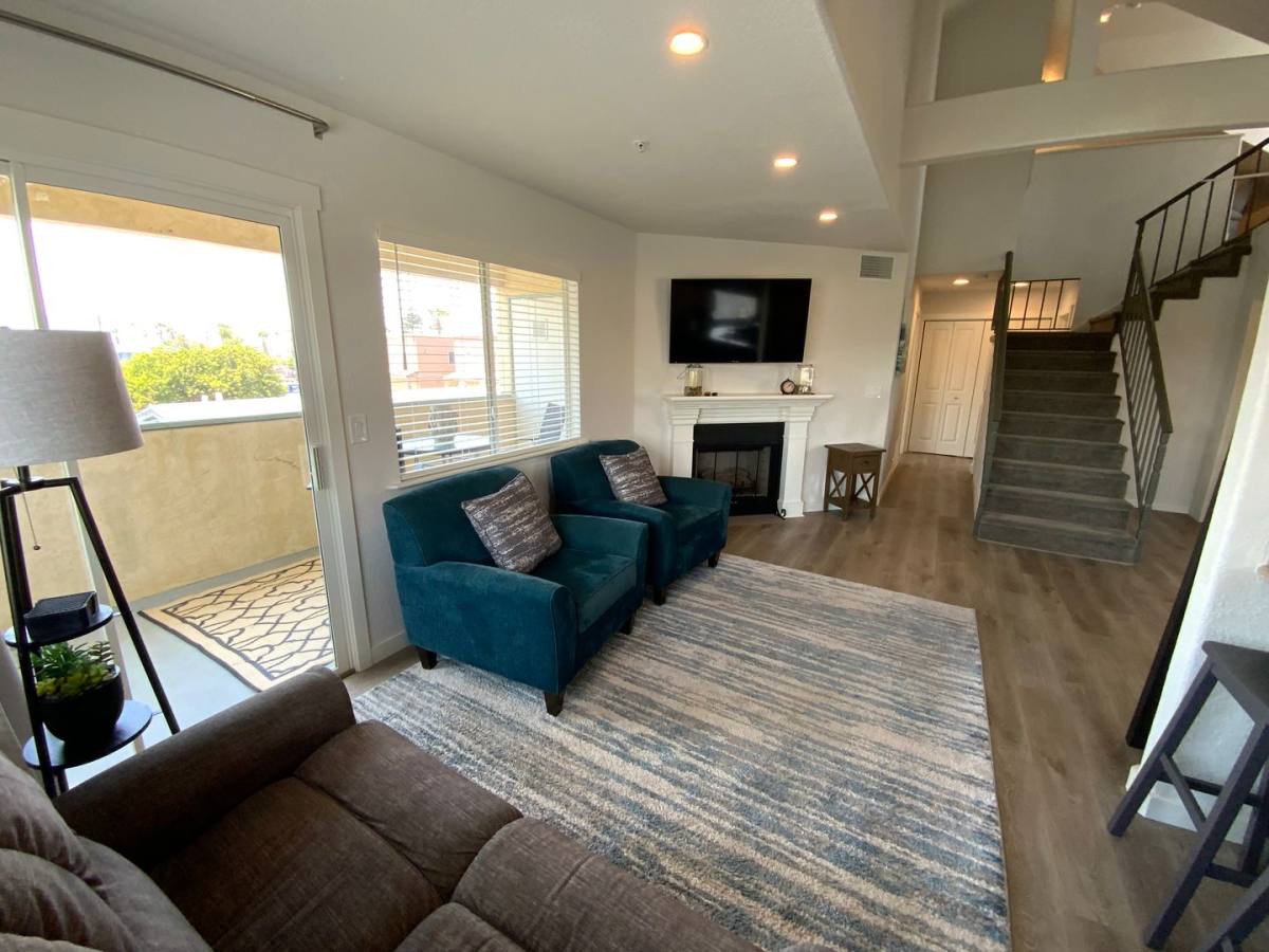 Apartment for rent at 240 Dahlia Ave, Imperial Beach, CA 91932