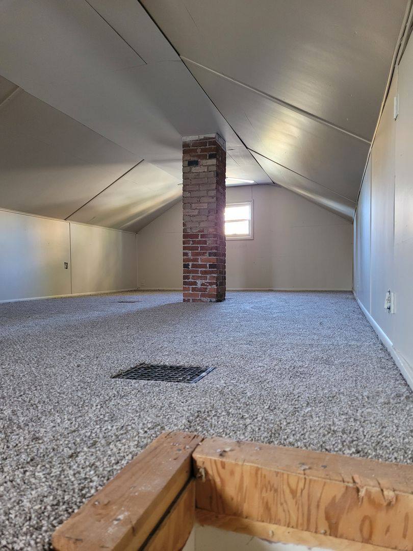 House for rent at 2348 Vine Ave, Klamath Falls, OR 97601
