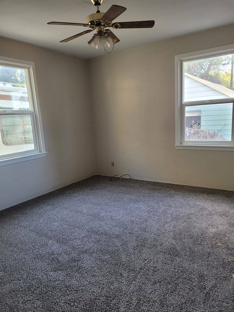 House for rent at 2348 Vine Ave, Klamath Falls, OR 97601