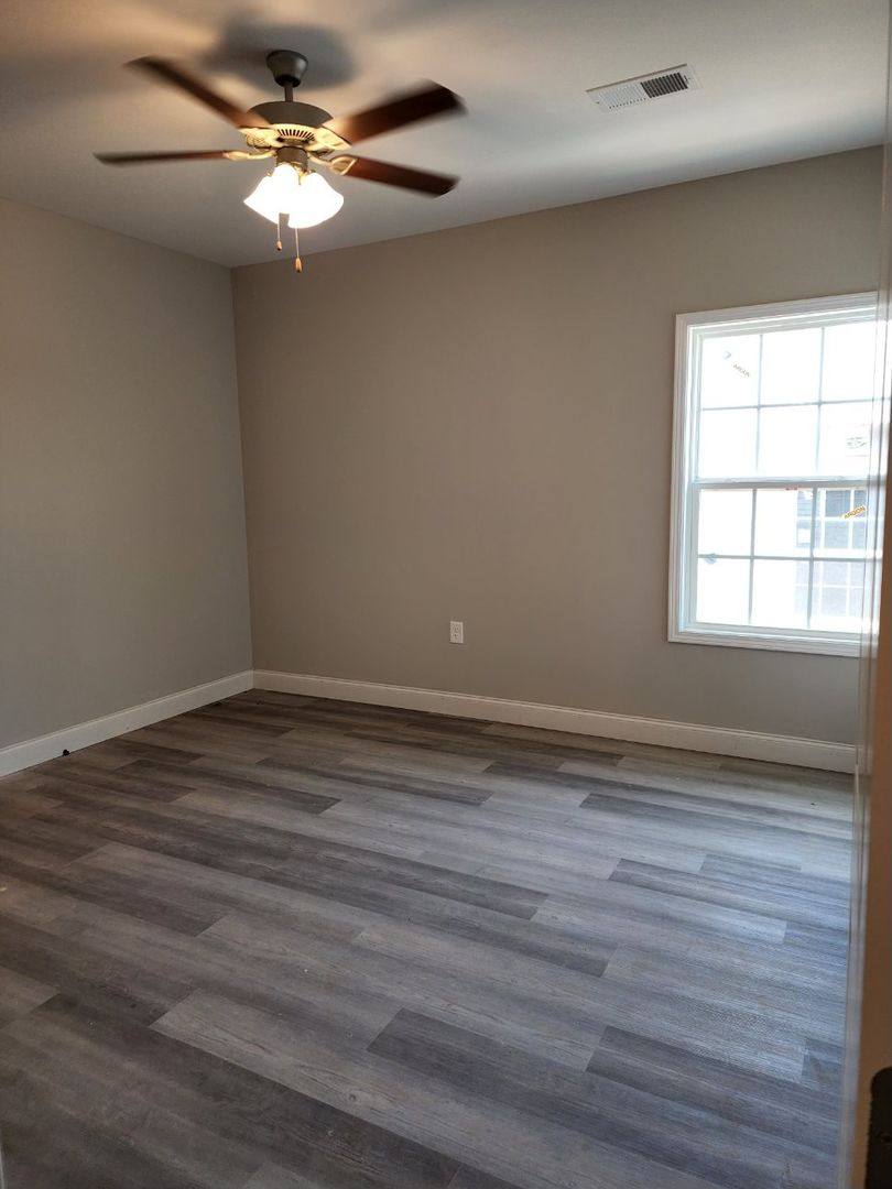 Apartment for rent at 2228 Hickory St, Bowling Green, KY 42101