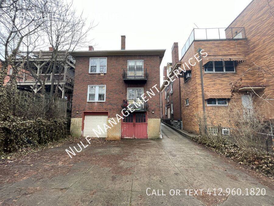 Apartment for rent at 539 S Aiken Ave #1, Pittsburgh, PA 15232