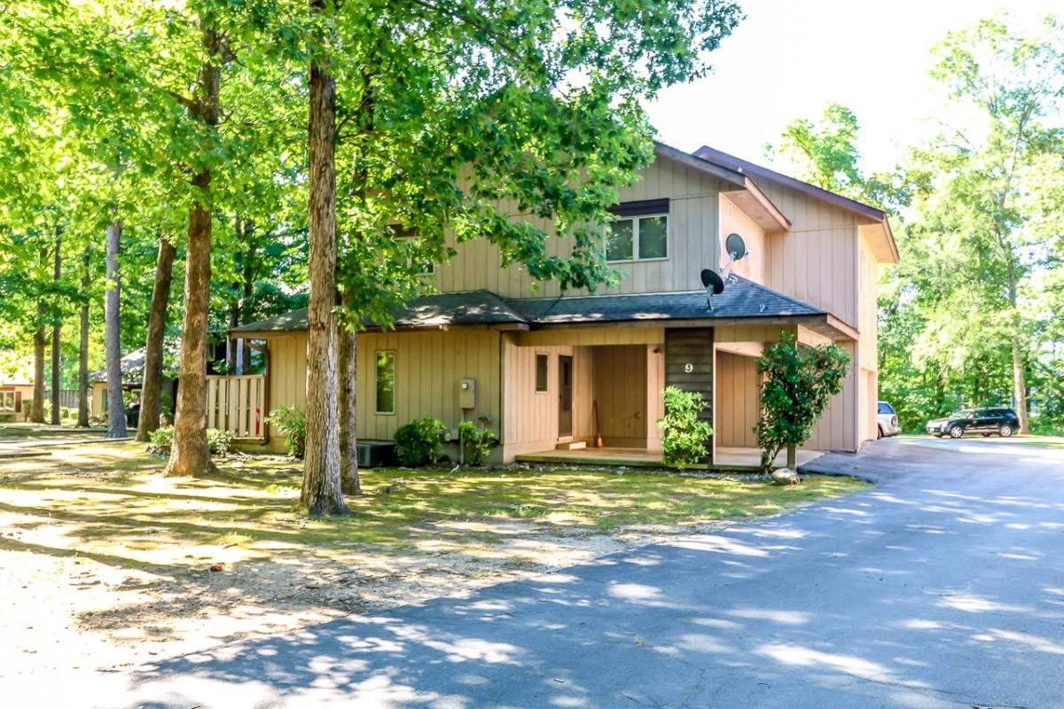 Apartment for rent at 9 Turquesa Place, Hot Springs Village, AR 71909