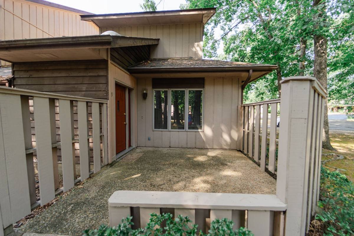 Apartment for rent at 9 Turquesa Place, Hot Springs Village, AR 71909