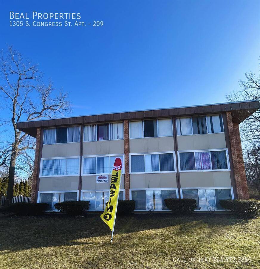 Apartment for rent at 1305 S Congress St #209, Ypsilanti, MI 48197