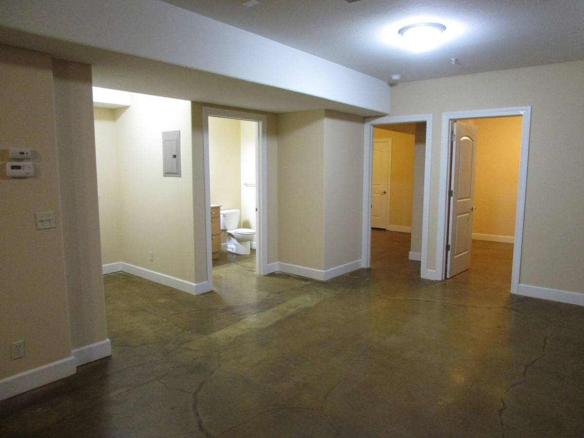 Apartment for rent at 810 E Broadway, Columbia, MO 65201