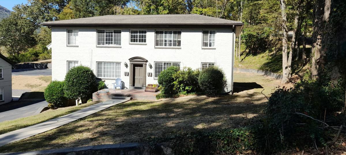Apartment for rent at 1205 W 50th St, Chattanooga, TN 37409
