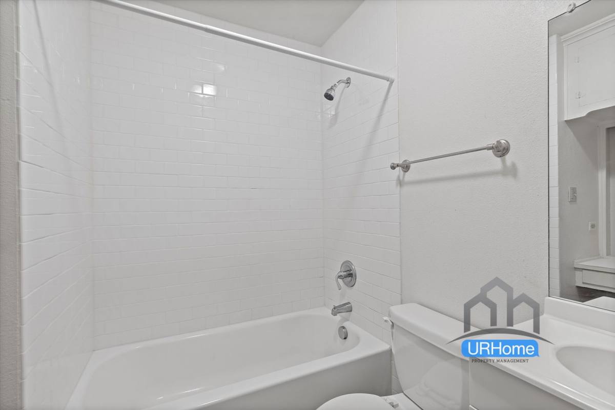 Apartment for rent at 242 SE Washington St, Hillsboro, OR 97123
