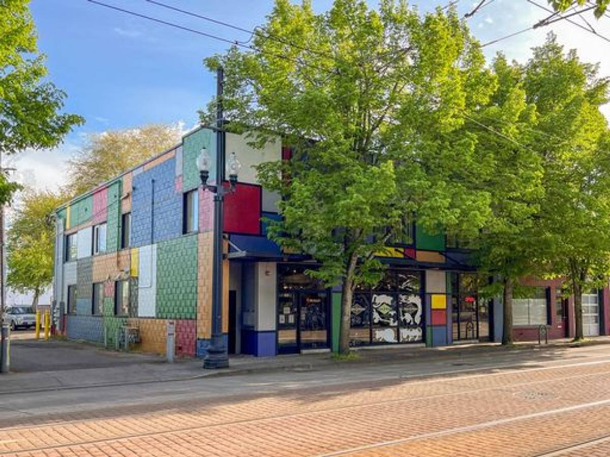 Apartment for rent at 242 SE Washington St, Hillsboro, OR 97123