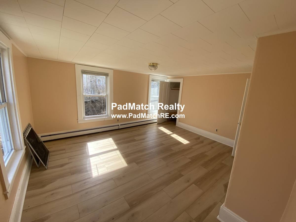 Apartment for rent at 1073 River St #2, Hyde Park, MA 02136