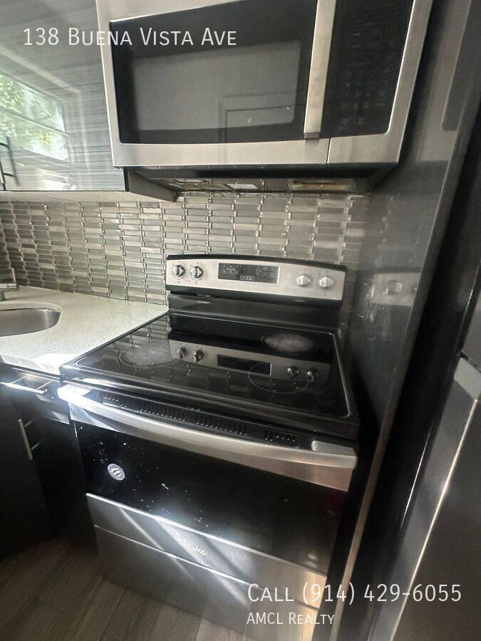 Apartment for rent at 138 Buena Vista Ave, Yonkers, NY 10701