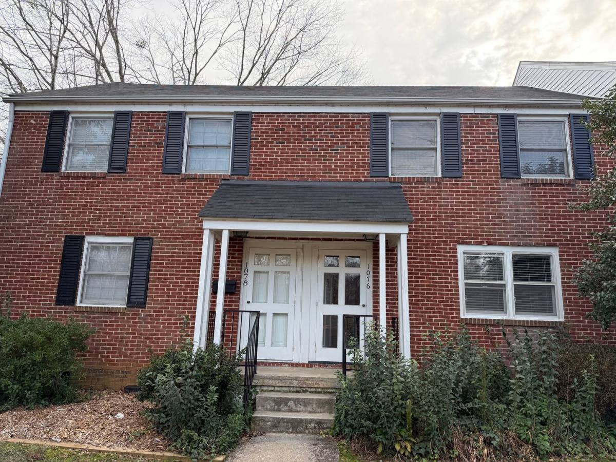 Townhouse for rent at 1076 Nichols Dr, Raleigh, NC 27605