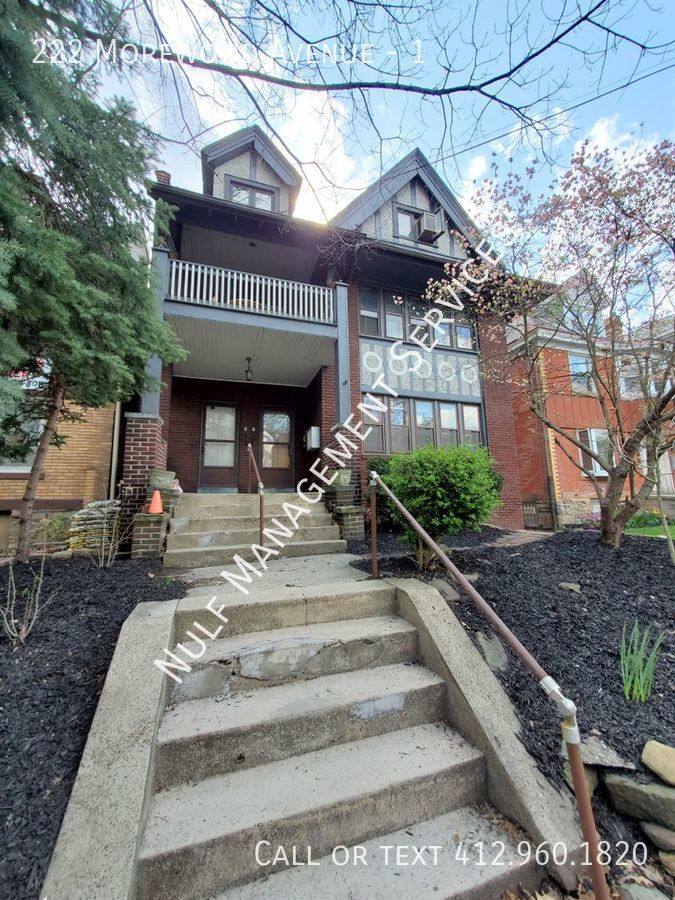 Apartment for rent at 222 Morewood Ave #1, Pittsburgh, PA 15213