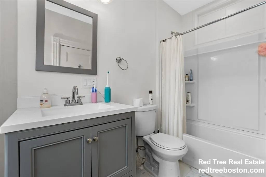 Apartment for rent at 868 Huntington Ave #3, Boston, MA 02115