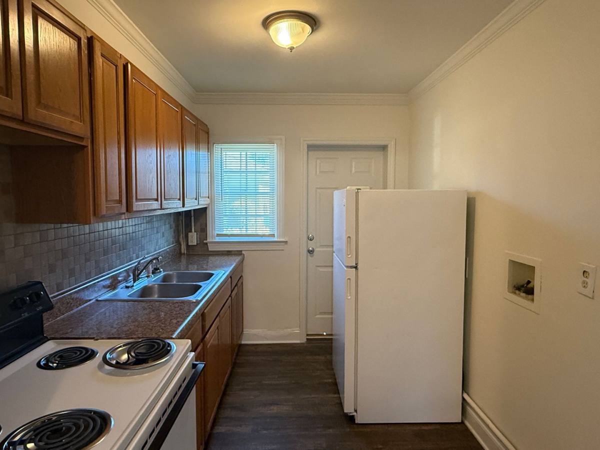 Apartment for rent at 2203 Highland St, Charlotte, NC 28208