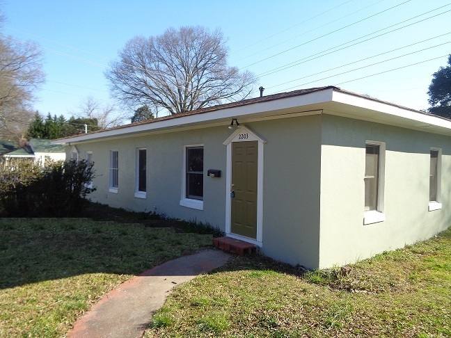 Apartment for rent at 2203 Highland St, Charlotte, NC 28208