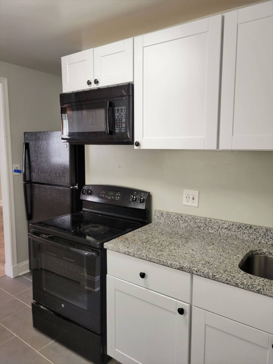 Apartment for rent at 927 N 20th St, Richmond, VA 23223