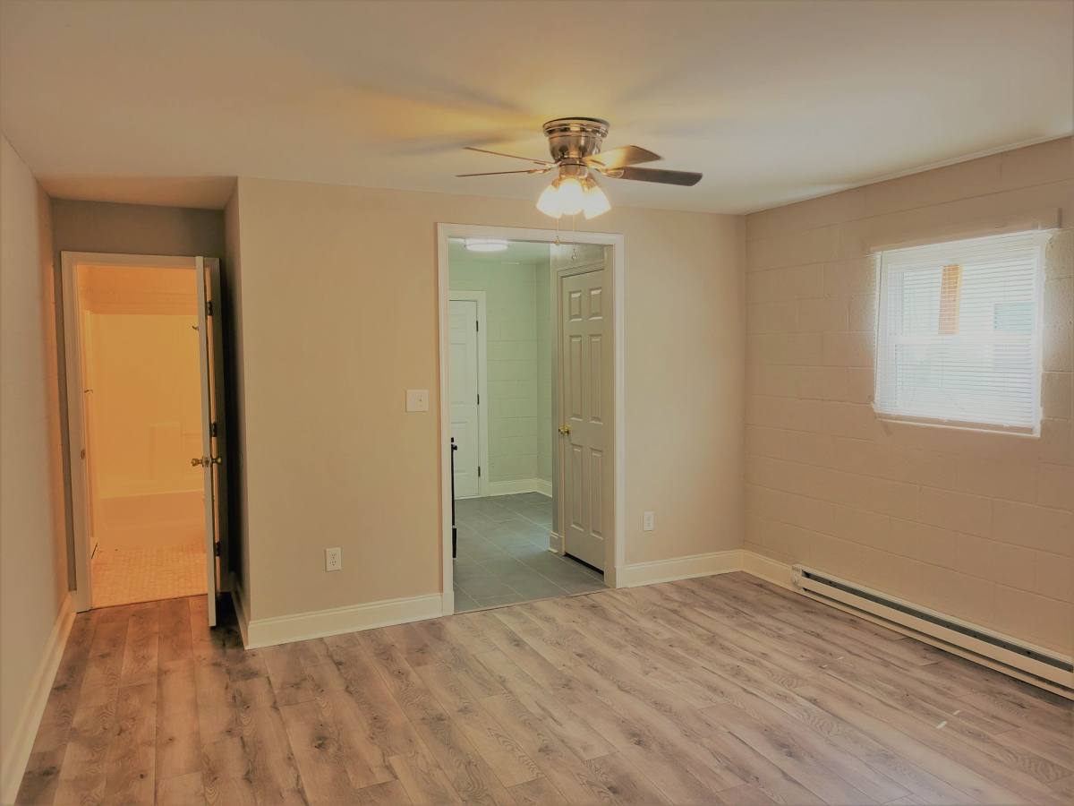 Apartment for rent at 927 N 20th St, Richmond, VA 23223