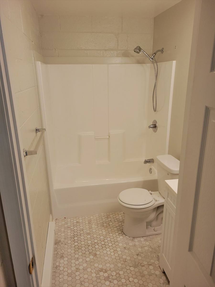 Apartment for rent at 927 N 20th St, Richmond, VA 23223