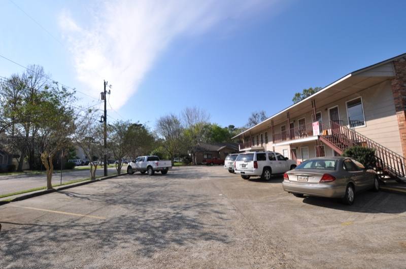 Apartment for rent at 327 General Mouton Ave, Lafayette, LA 70501