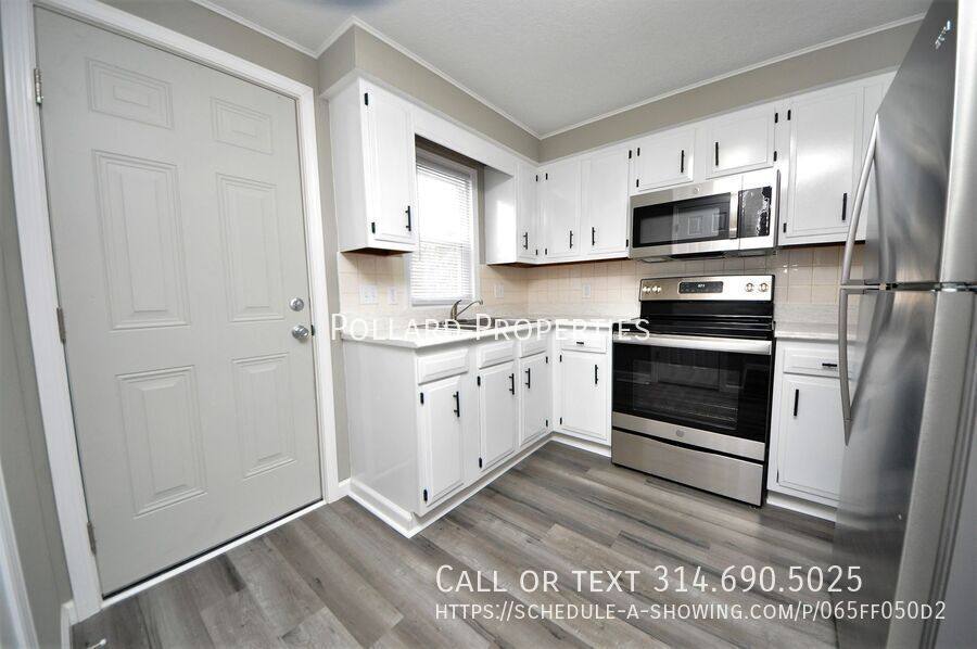 Townhouse for rent at 307 Granada Dr, Warrenton, MO 63383