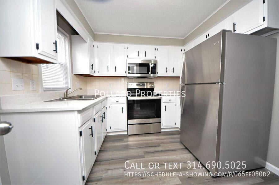 Townhouse for rent at 307 Granada Dr, Warrenton, MO 63383