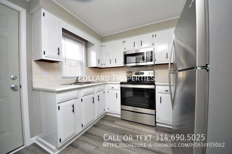 Townhouse for rent at 307 Granada Dr, Warrenton, MO 63383