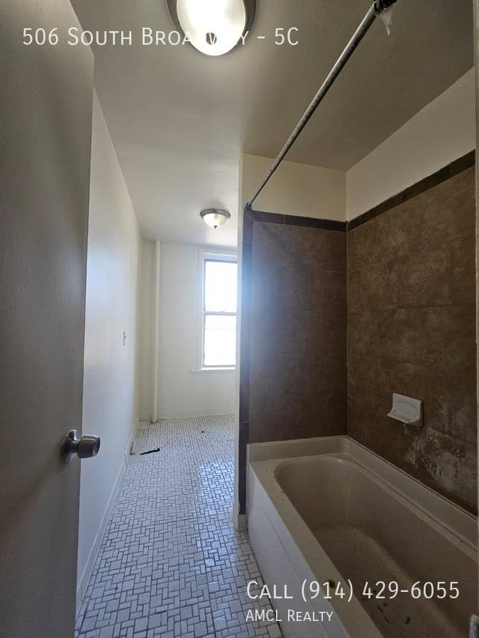 Apartment for rent at 506 S Broadway #5C, Yonkers, NY 10705