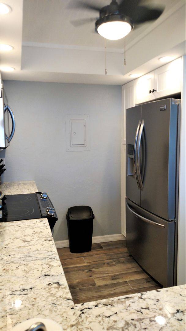 Apartment for rent at 627 Alhambra Rd, Venice, FL 34285