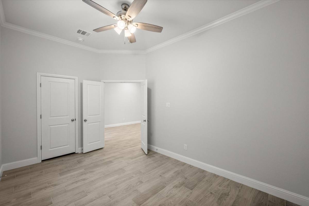 Townhouse for rent at 2355 Spring Park Blvd, Arlington, TX 76016