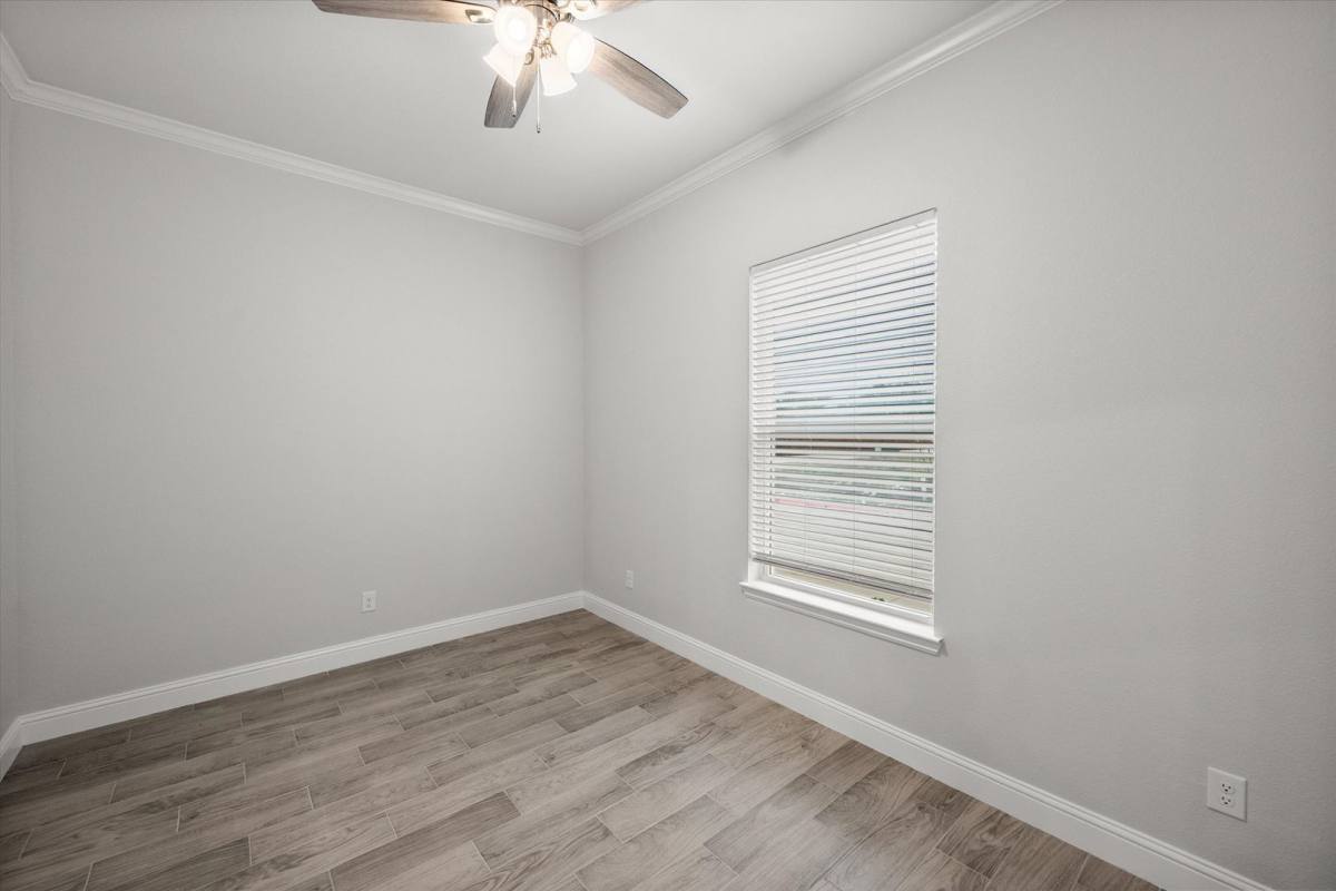 Townhouse for rent at 2355 Spring Park Blvd, Arlington, TX 76016