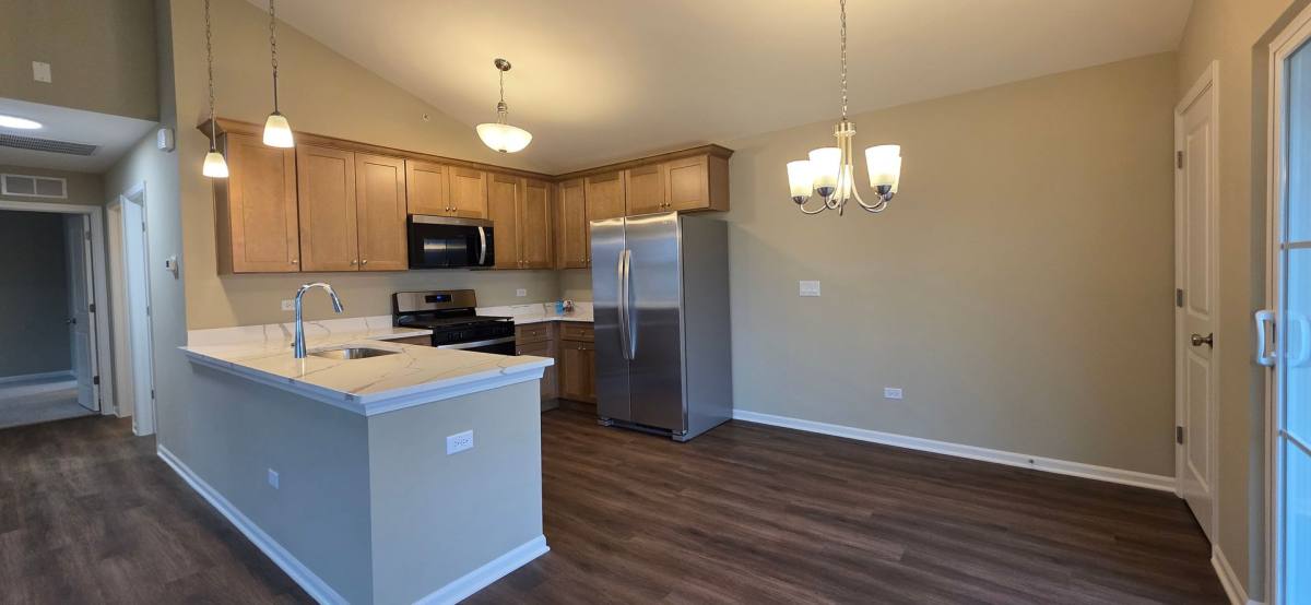 Apartment for rent at 394 Timber Pointe Dr, Joliet, IL 60431