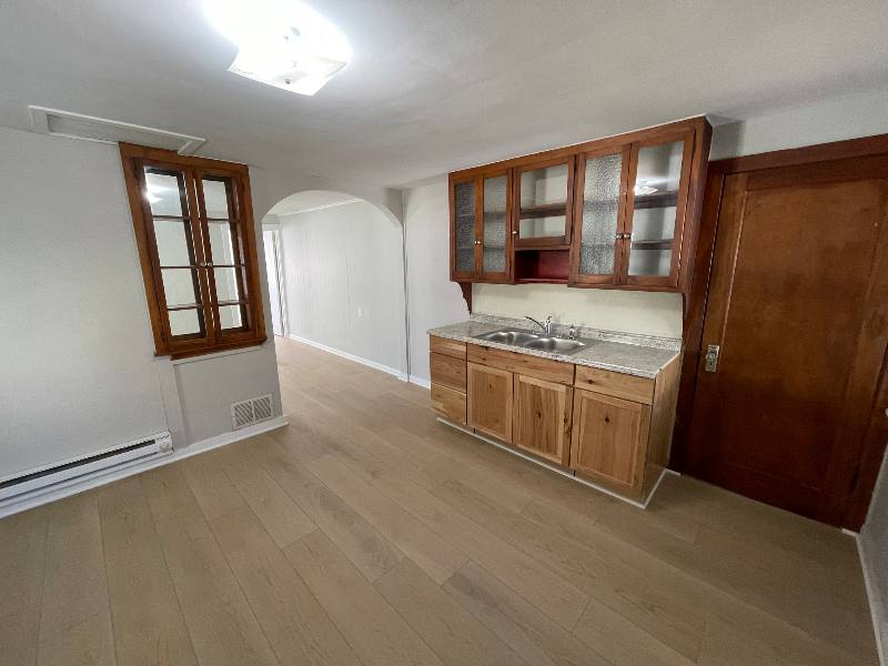 Apartment for rent at 1322 S 24 St #3, Omaha, NE 68108